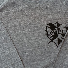 LOVELY CREST 3/4 SLEEVE T-SHIRTS