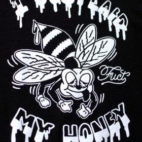 JUST LAID MY HONEY S/S T-SHIRTS