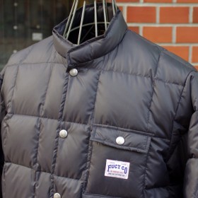 LIGHT WEIGHT DOWN JACKET