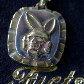 SSDD DEATH BUNNY NECKLESS 3409