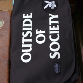 SSDD OUTSIDE MESSENGER BAG