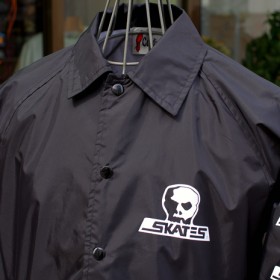 SKULL SKATES LOGO COACH JACKET