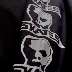 SKULL SKATES LOGO COACH JACKET