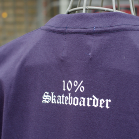 10% SKATEBOADER S/S TEE