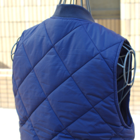 RIB COLLAR QUILTING VEST